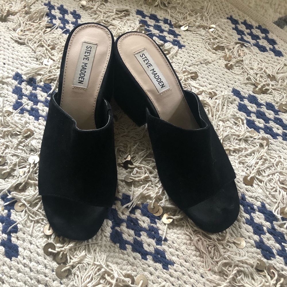 Steve Madden Black Mules 7
